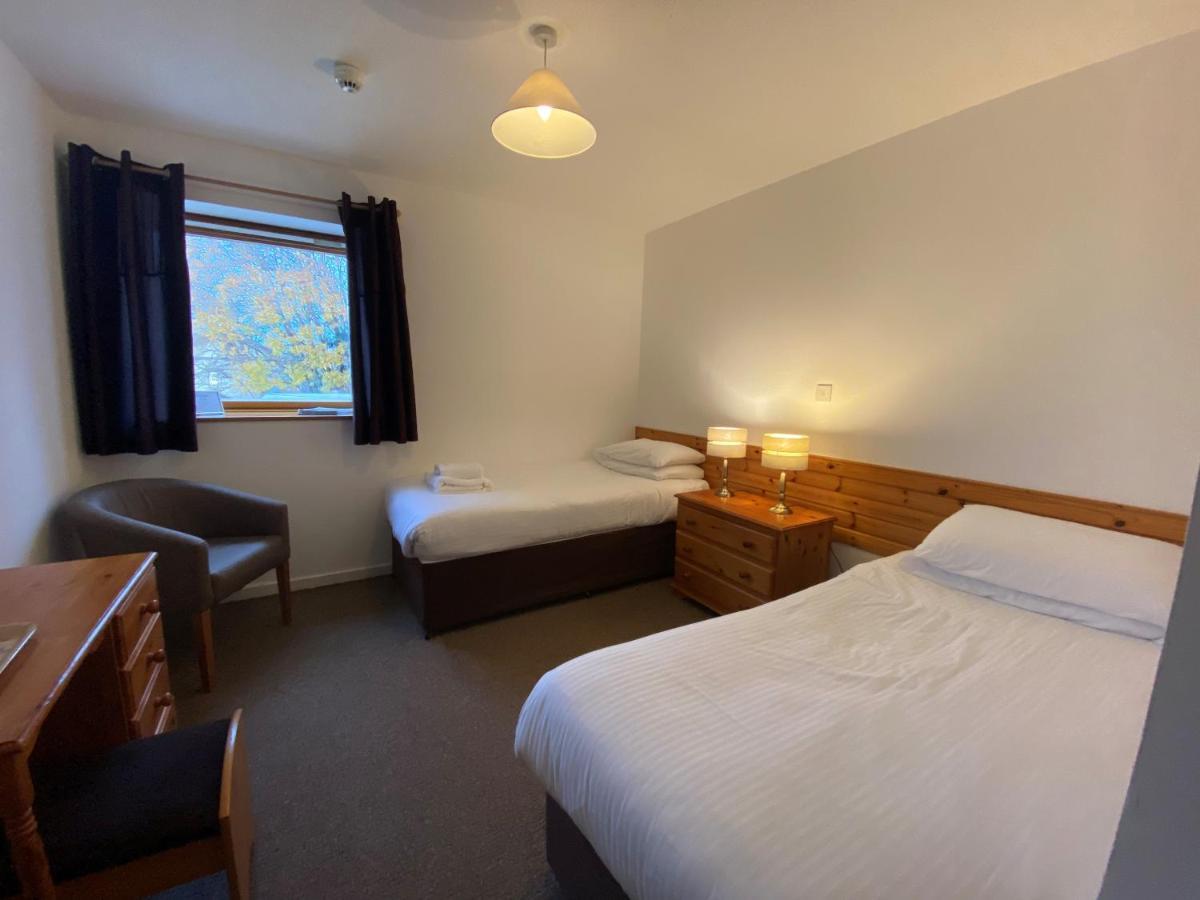 Smithton Hotel Инвернесс Экстерьер фото