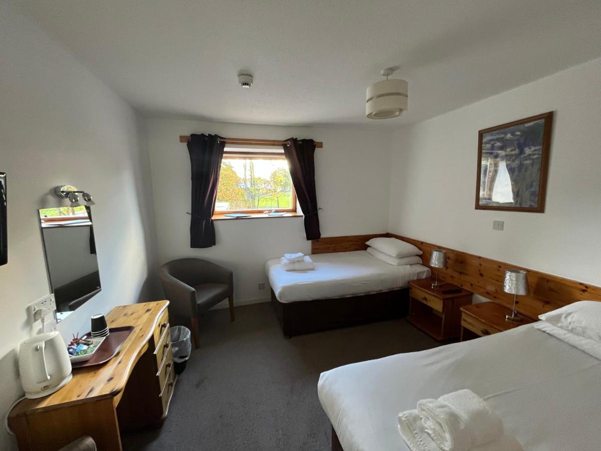 Smithton Hotel Инвернесс Экстерьер фото