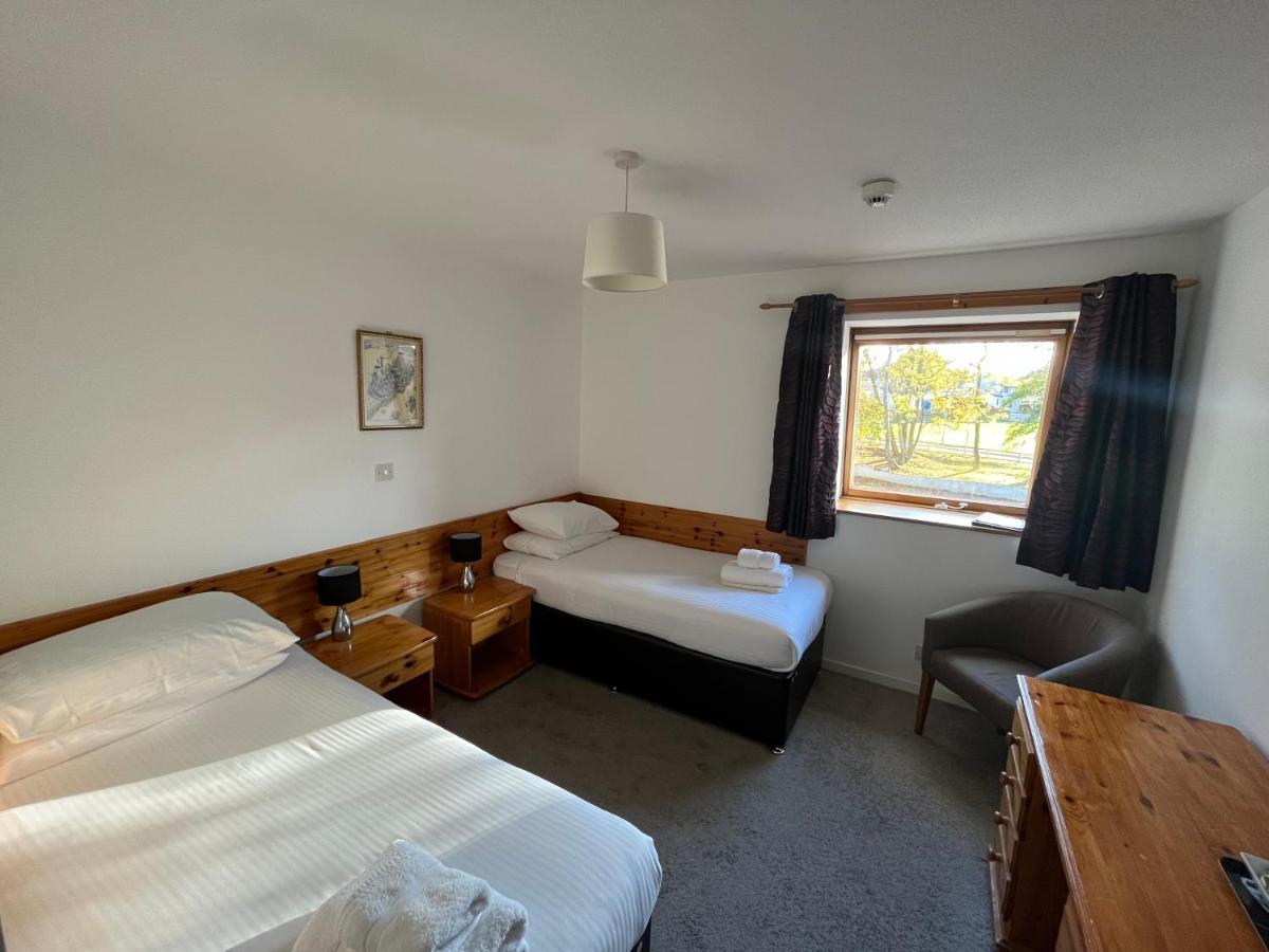 Smithton Hotel Инвернесс Экстерьер фото